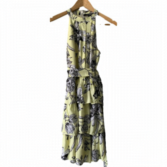le chateau Dresses & Skirts - LE Château Halter Neck Layered Skirt Floral Dress Size XS